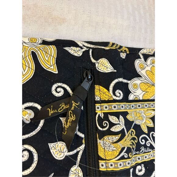 Vera Bradley quilted Yellow Bird plush wallet 8"x4.5" Black Yellow trifold - Picture 6 of 6